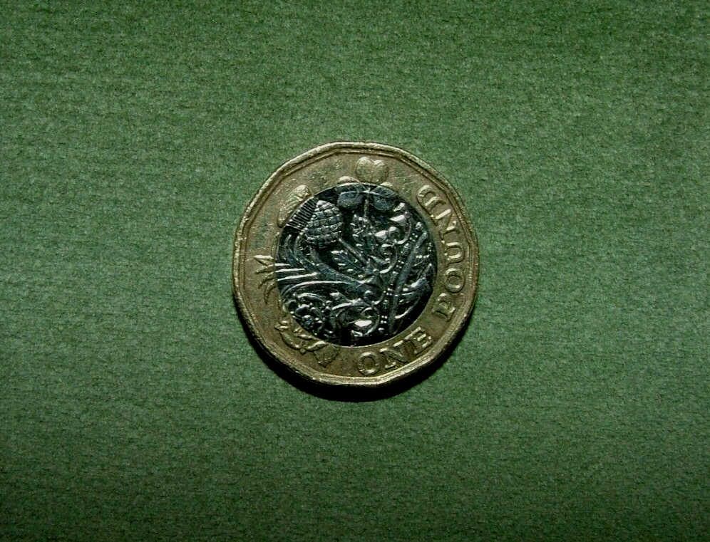 10 Metre Romo Verde Green Velvet Fabric Curtain Upholstery Cushion RRP £1650.007