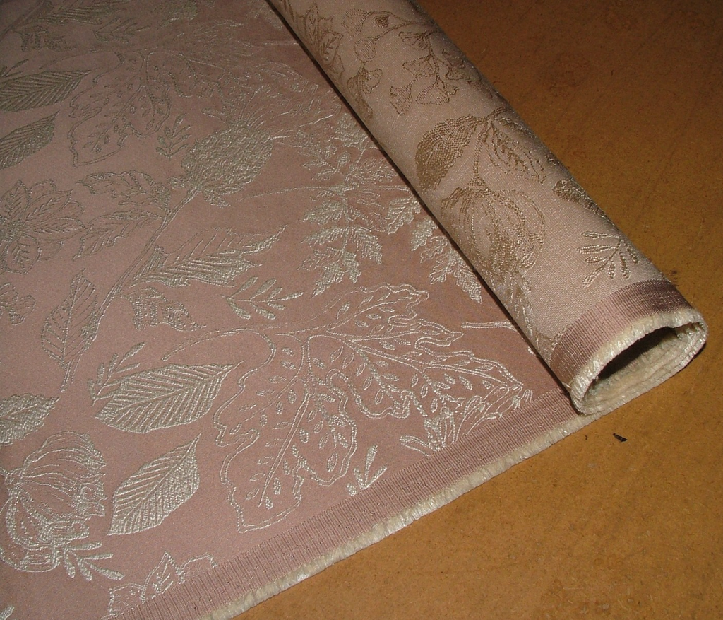 Fabric Remnants Jacquard  iLiv Dalby Wildrose Curtain Upholstery 1.8 Metres1