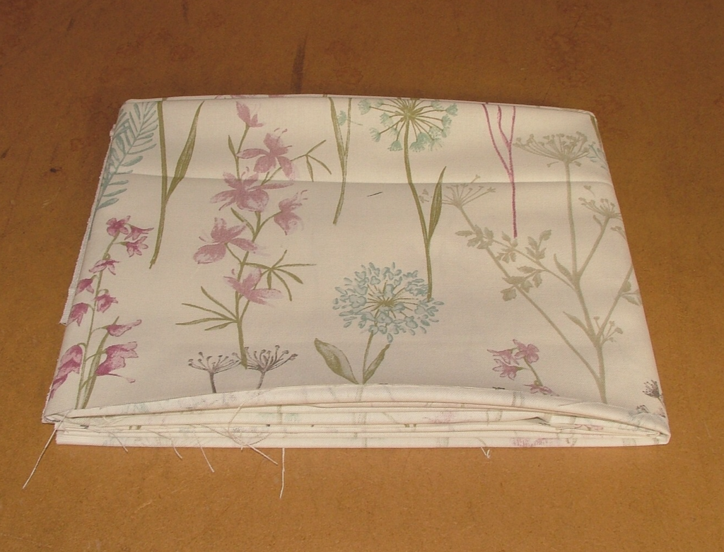 1.5 Metres Fryetts Wild Flower Heather Cotton Fabric Upholstery Cushion Curtain6
