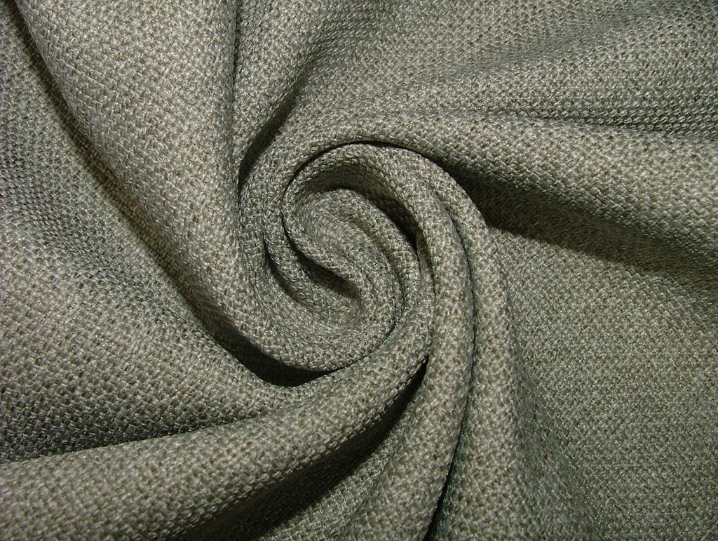 45422304