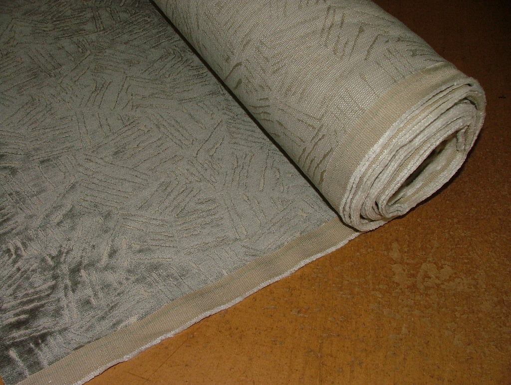 Romo Upholstery Velvet Fabric Grey Curtain Cushion RRP £1453.50    13 Metre Roll2