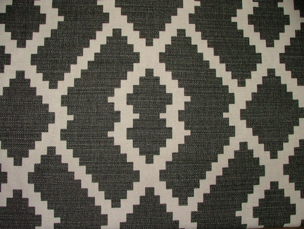 44362884