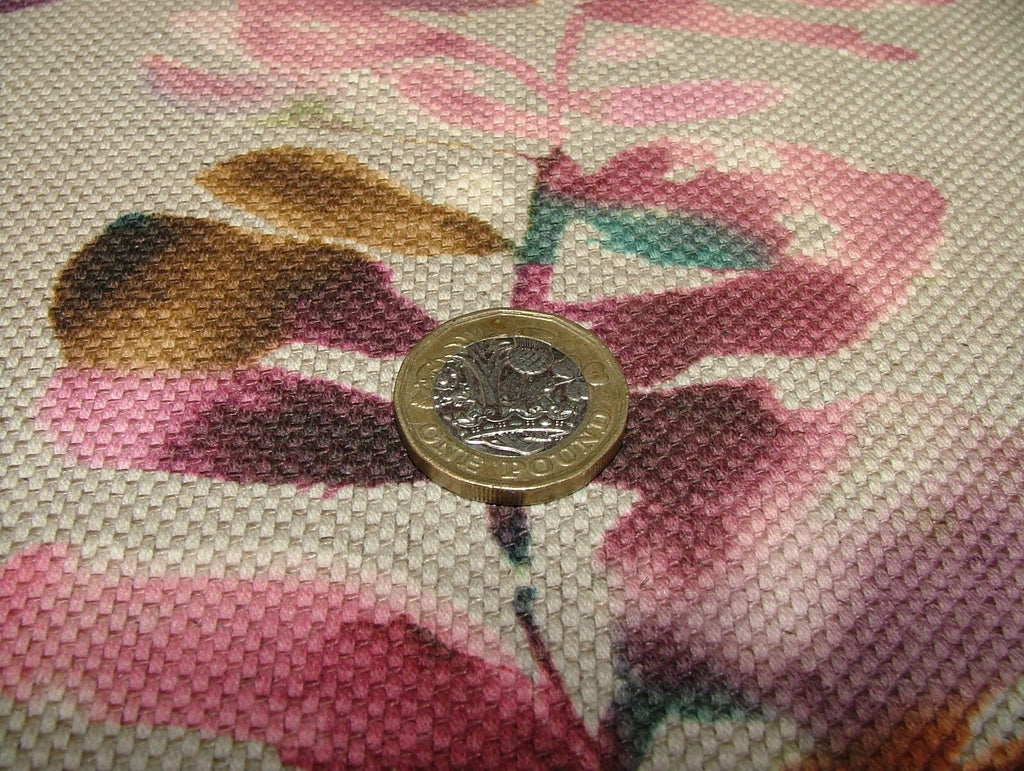 138cms Voyage Saskia Grenadine Linen Blend Cotton Curtain Upholstery Fabric4