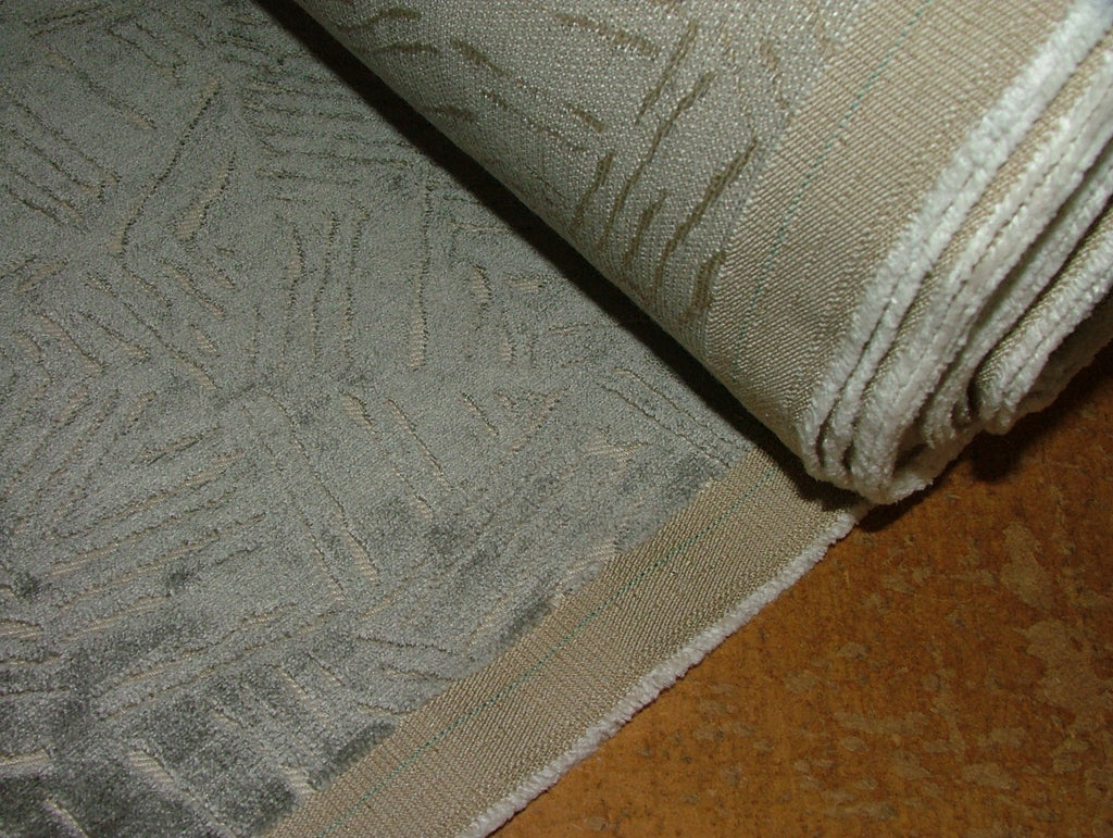 Romo Upholstery Velvet Fabric Grey Curtain Cushion RRP £1453.50    13 Metre Roll3