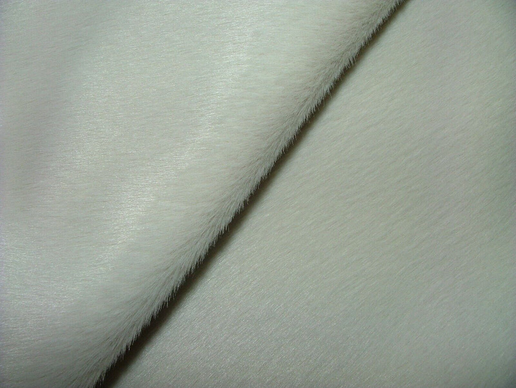 5.5 Metres Romo Zinc Benjamin Cream Faux Fur  Fabric Upholstery RRP £660.00