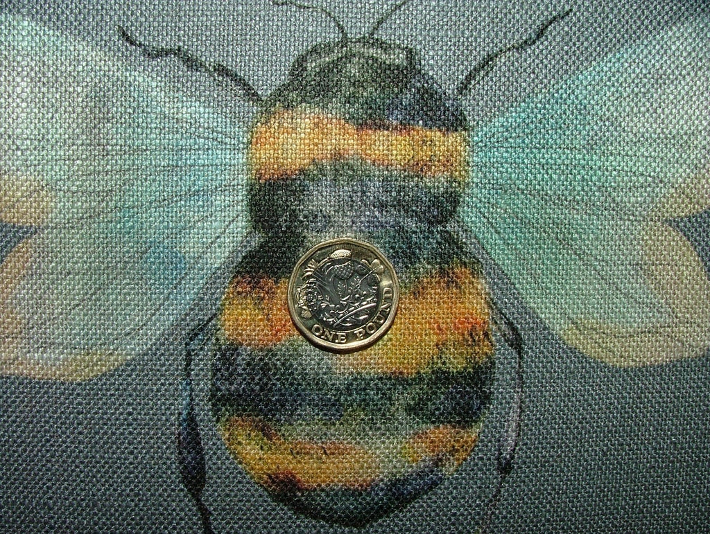 Fabric Remnants Voyage Maison Fray Storm 4 Metres Upholstery Cushion Curtain16