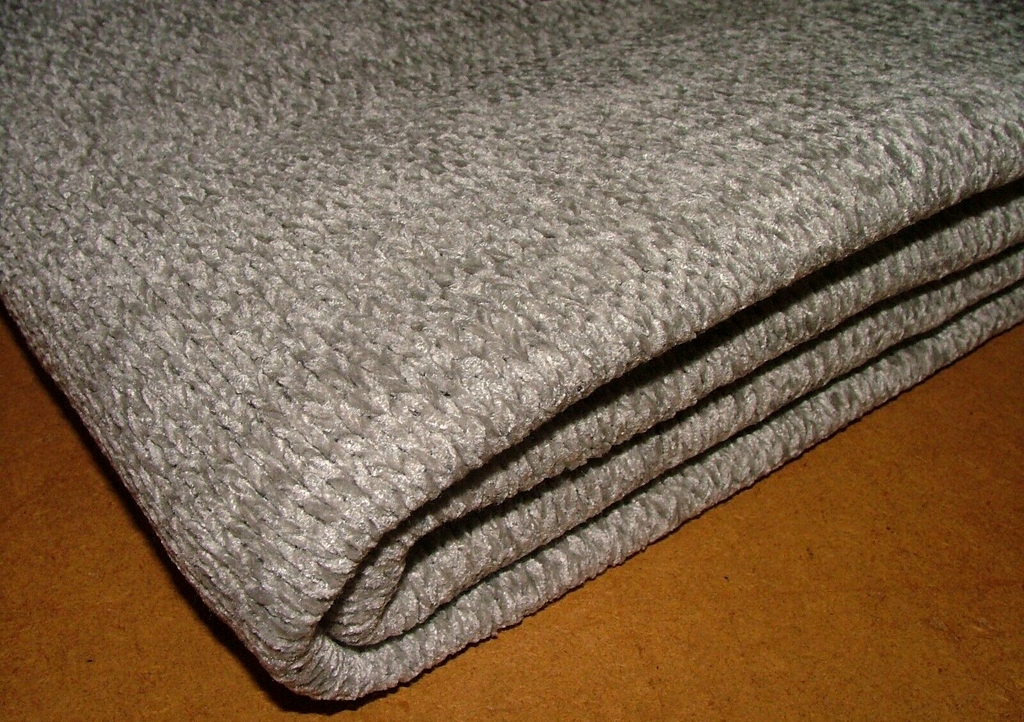 92cms Zinc Romo Topanga Silver Grey Chenille Knit Fabric Upholstery RRP £161.00