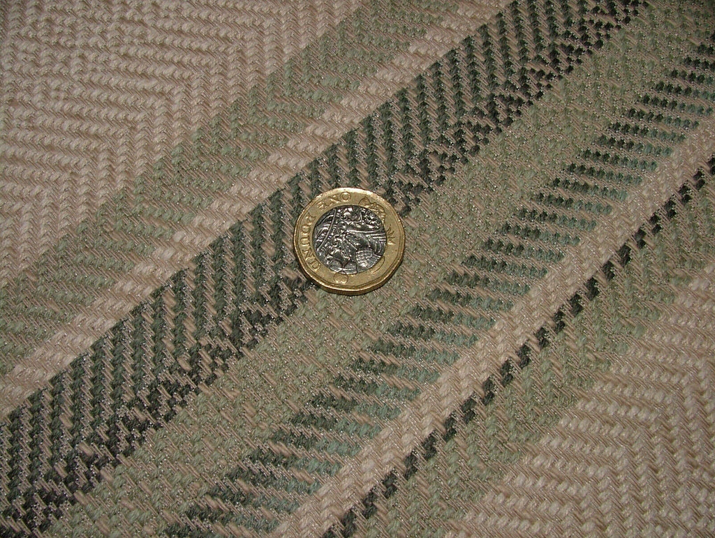 44036708