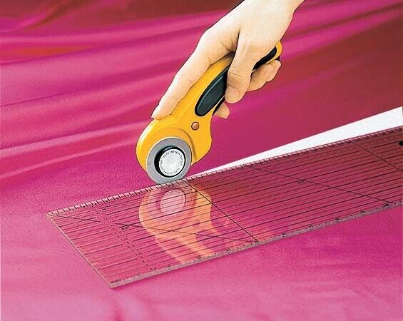 OLFA All Products Available Rotary Cutters Cutting Mats Spare Blades Free Post!