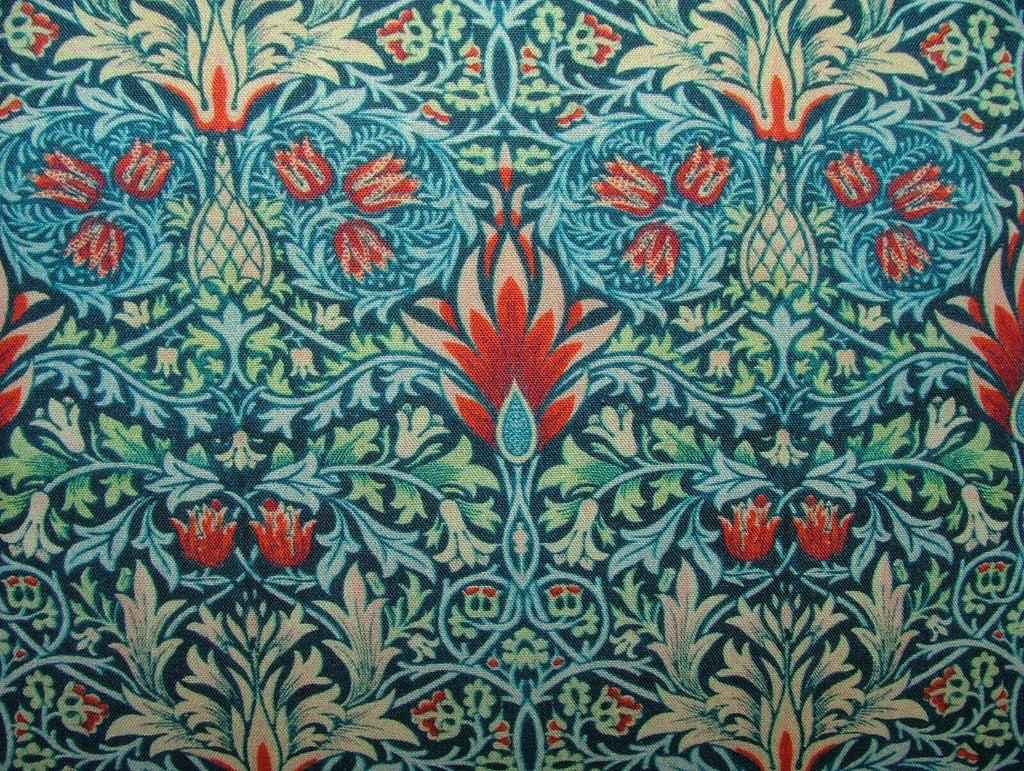 William Morris Cotton  Fabric Cushions Curtains Dressmaking Patchwork Craft Uses
