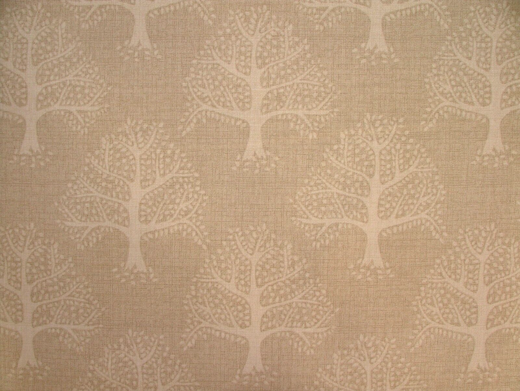 2.3 Metre iLiv Great Oak Tree Nougat Curtain Upholstery Cushion Blind Fabric