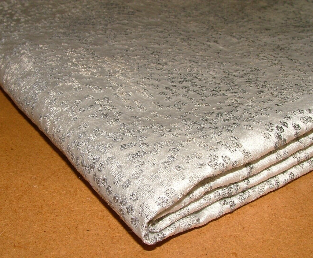 1.3 Meter Romo Nyiri Quill Woven Jacquard Fabric Upholstery Cushion RRP £124.80