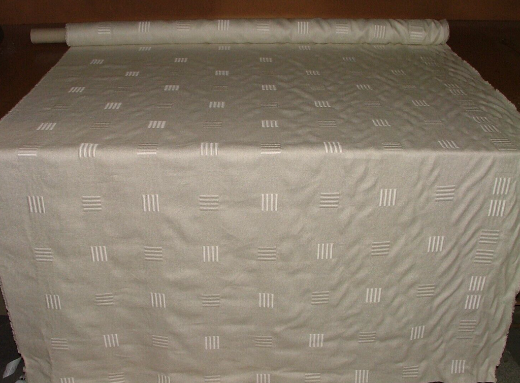 Romo Embroidered Linen Fabric Icon 4.7 Metres Curtain Upholstery RRP £1189.102