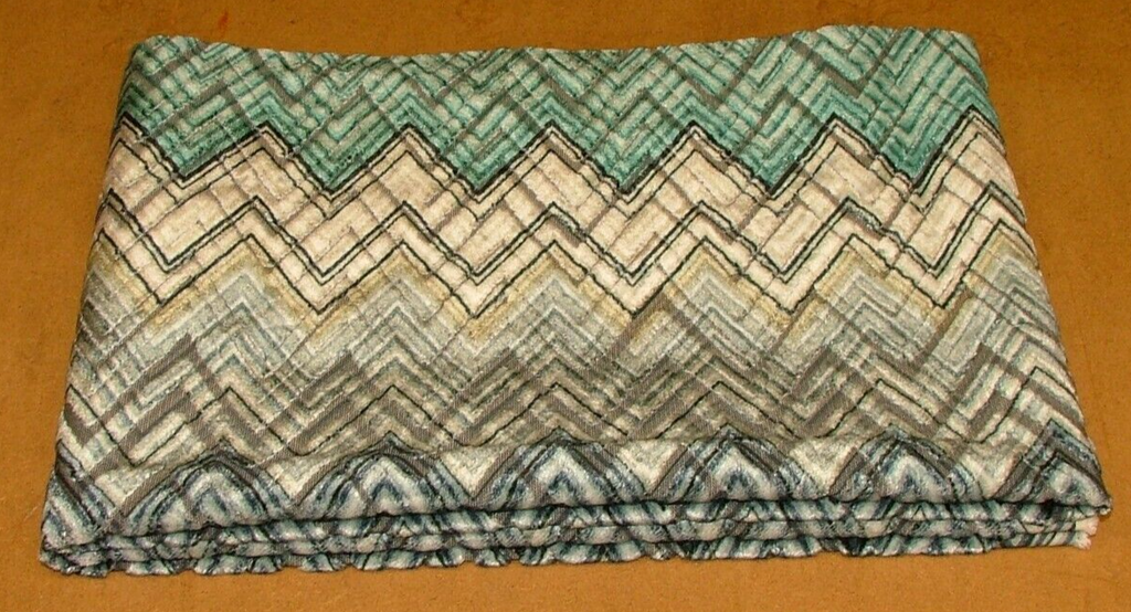 Romo Velvet Fabric Black Edition 48cms Zenith Jasper Upholstery RRP £82.005