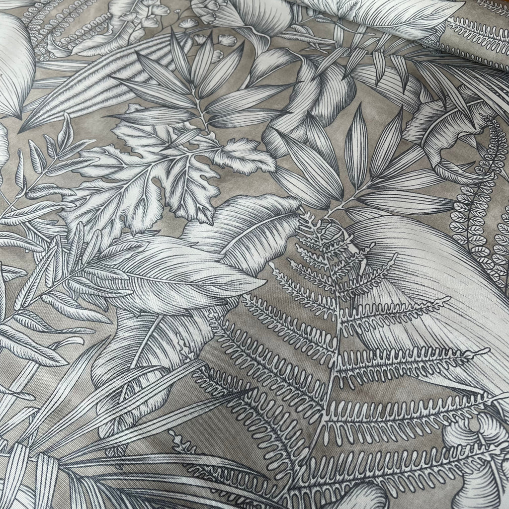 4.8 Metres iLiv Caicos Hessian Cotton Curtain Upholstery Cushion Blind Fabric7