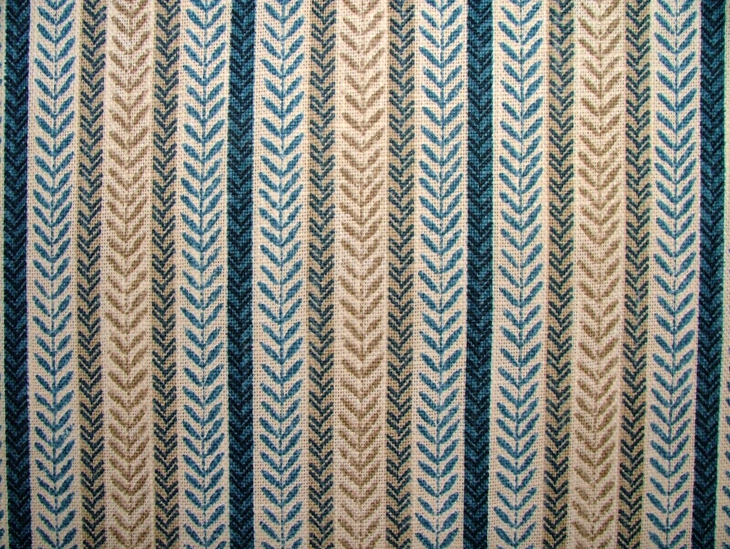 3.4 Metres iLiv Picot Batik Blue Woven Cotton Fabric Cushion Curtain Upholstery