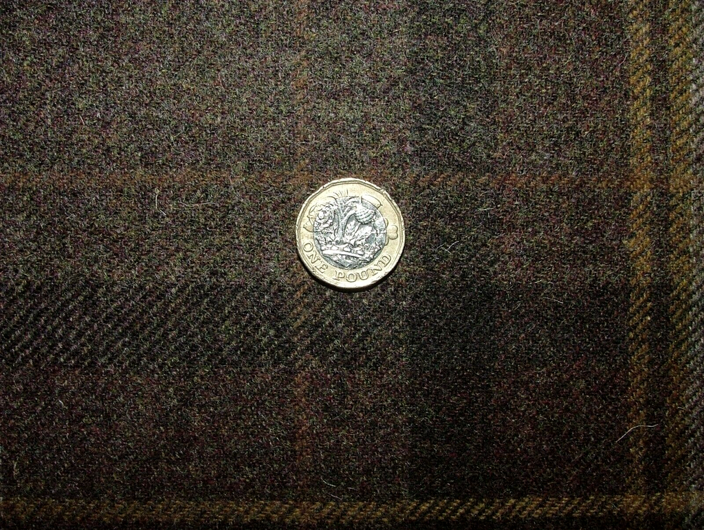 100% Shetland Wool Chestnut Brown Tartan Upholstery Curtain Cushion Fabric