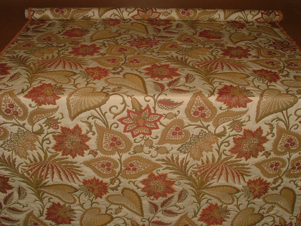 2.8 Metres iLiv Etienne Cinnabar Heavy Woven Fabric Curtain Upholstery Cushion6