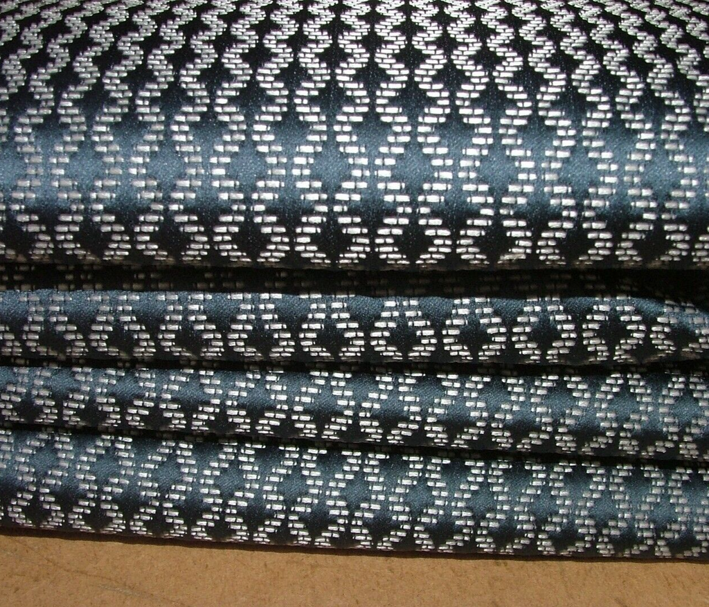 5.8 Metre iLiv Nouveau Midnight Heavy Woven Fabric Curtain Upholstery Cushion