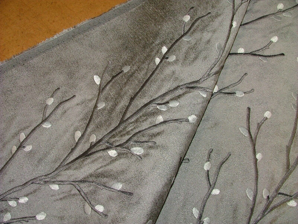 20 Metre Smoke Grey Floral Jacquard Curtain Upholstery Cushion Fabric RRP£760.00