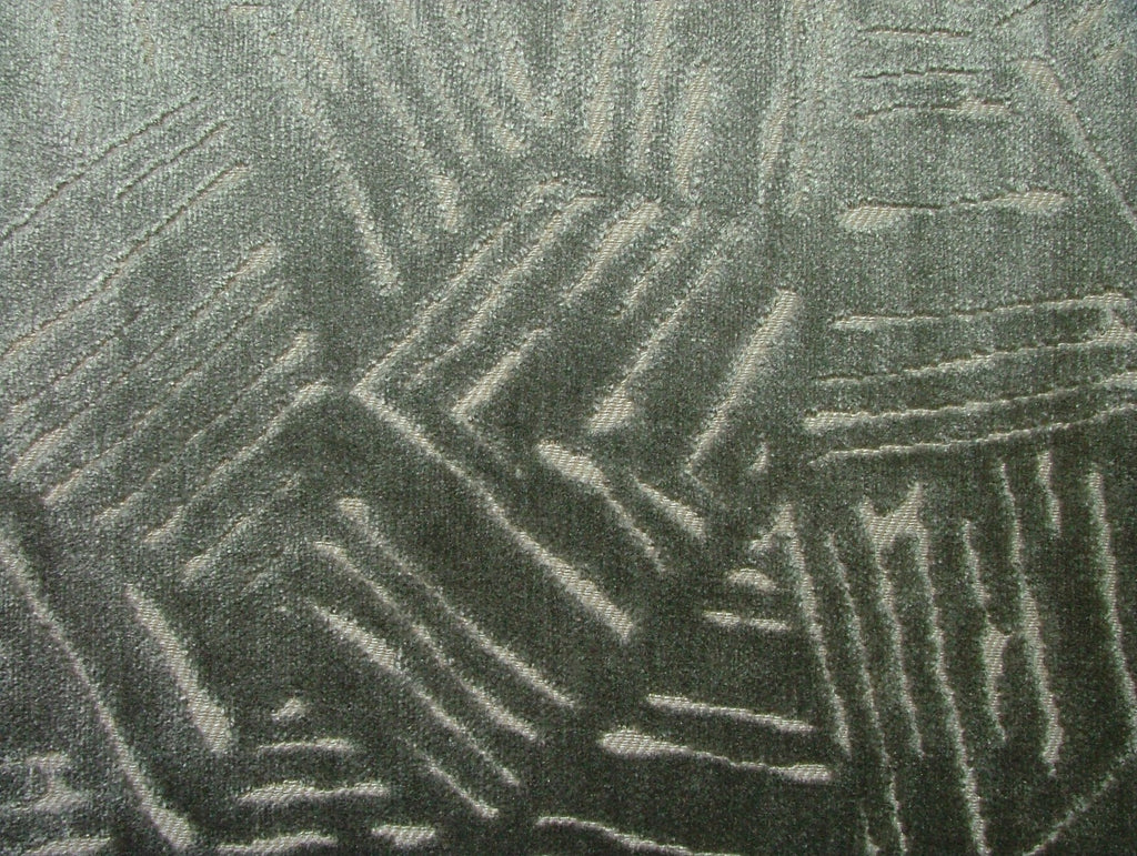 Romo Upholstery Velvet Fabric Grey Curtain Cushion RRP £1453.50    13 Metre Roll0