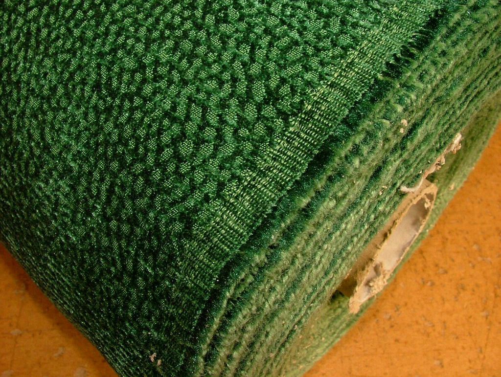 35 Metres Milan Emerald Green Plush Chenille Fabric Curtain Upholstery Cushion