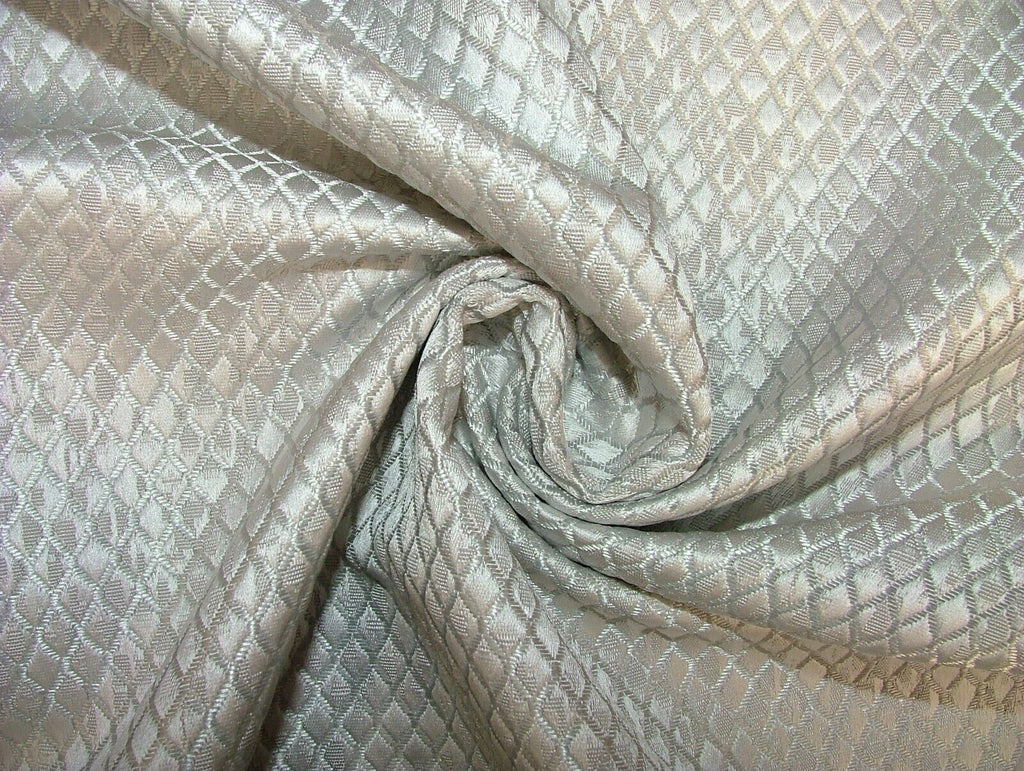 20 Metres Silver Grey Jacquard Fabric Upholstery Curtain RRP £600.00