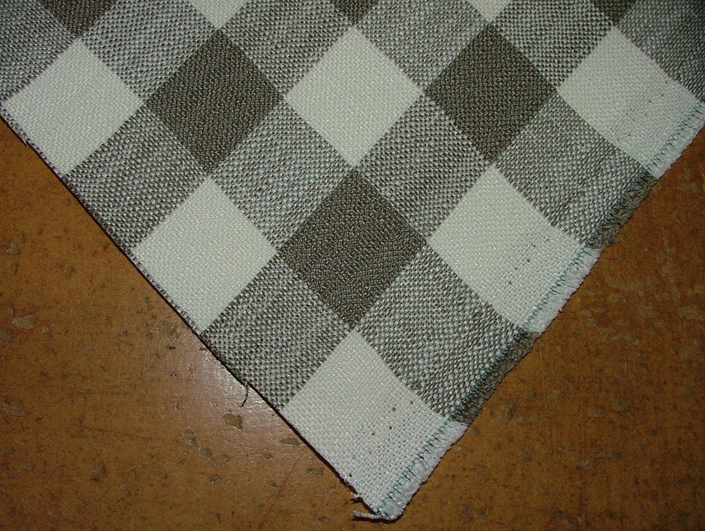 Romo Flame Retardant Fabric Cante Pumice Upholstery RRP £756.50 -  8.5 Metres3