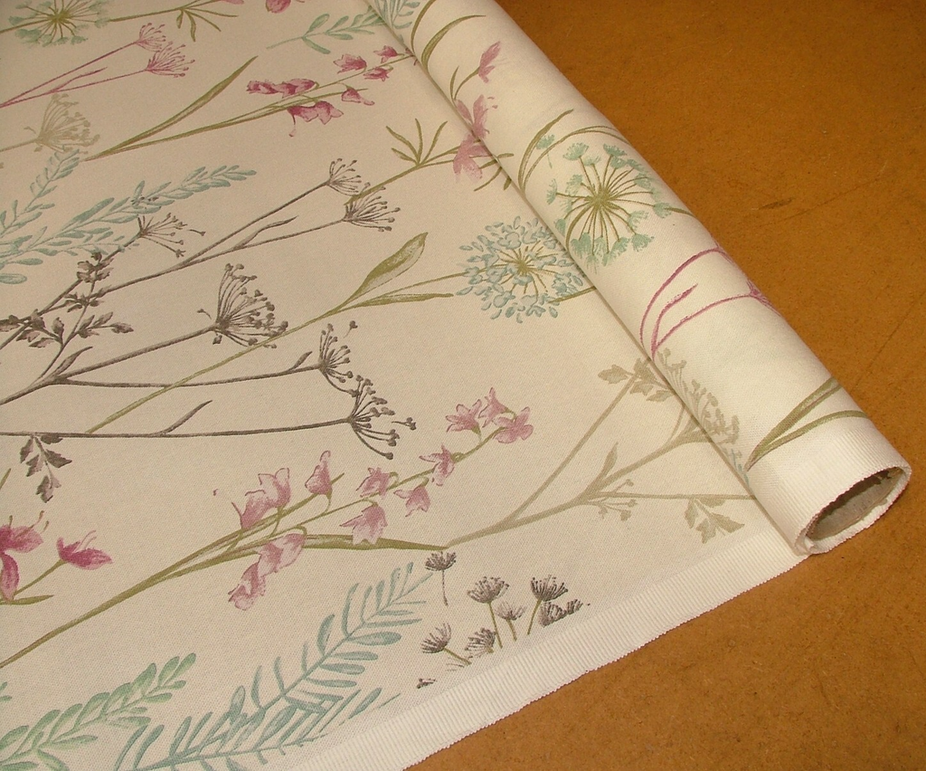 1.5 Metres Fryetts Wild Flower Heather Cotton Fabric Upholstery Cushion Curtain1