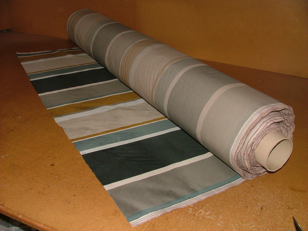 Romo Black Edition Velvet Fabric Curtain Upholstery Cushion  -  10.9 Metre Roll2