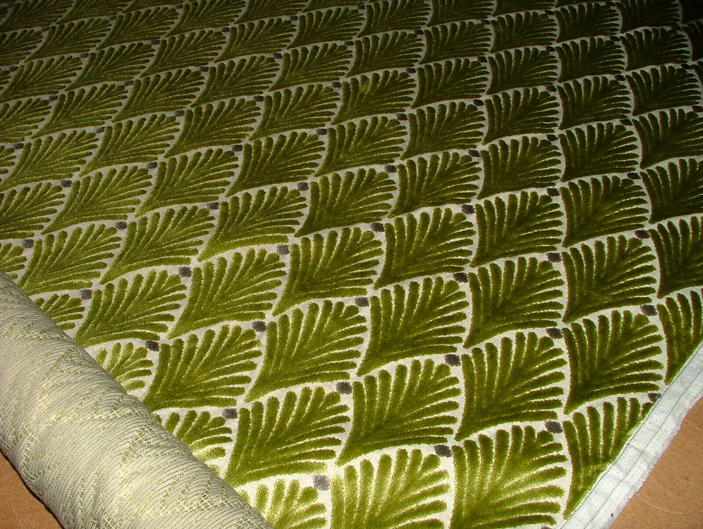 2.4 Metre iLiv Galerie Kiwi Art Deco Velvet Fabric Curtain Upholstery Cushion