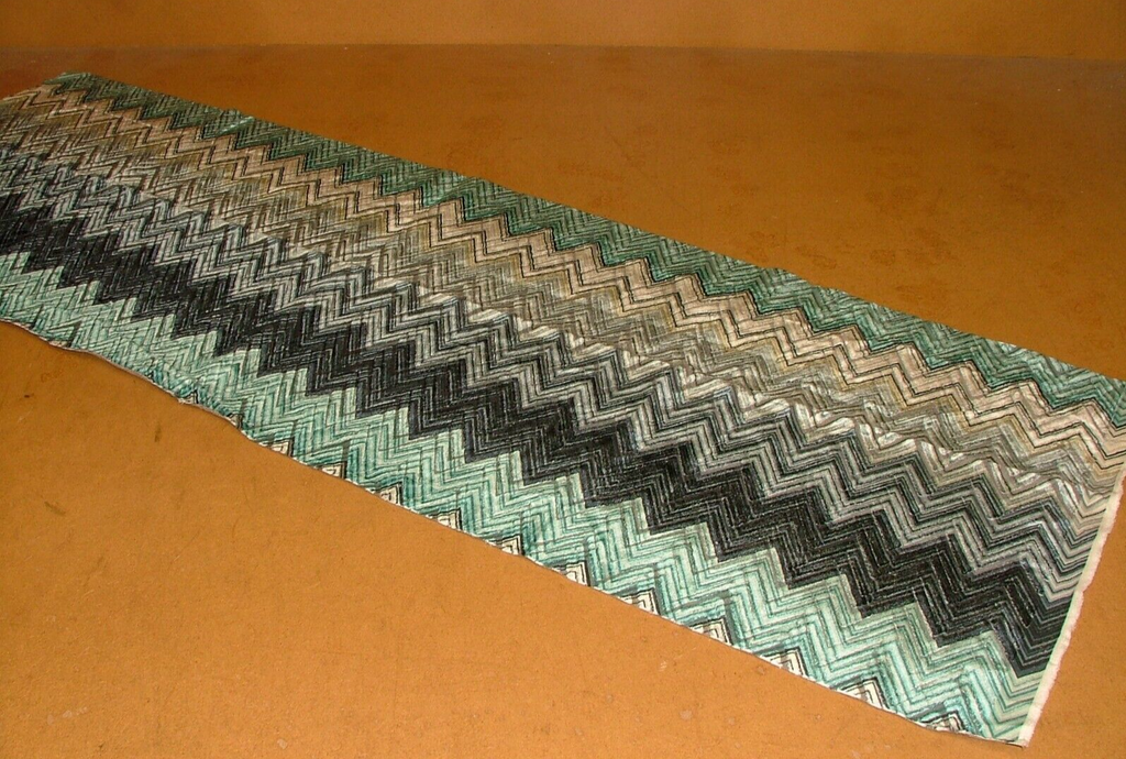 Romo Velvet Fabric Black Edition 48cms Zenith Jasper Upholstery RRP £82.001