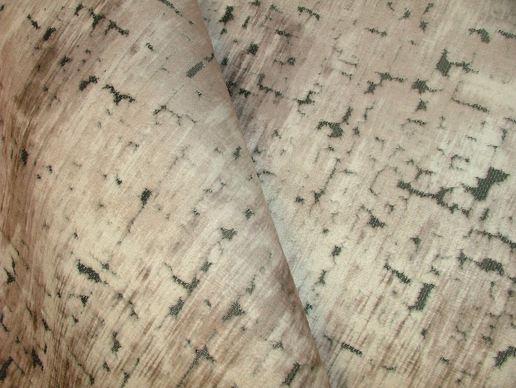 45860525