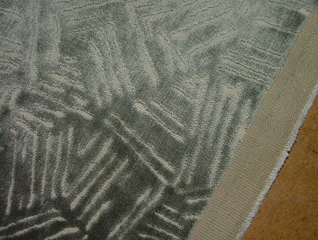 Romo Upholstery Velvet Fabric Grey Curtain Cushion RRP £1453.50    13 Metre Roll8