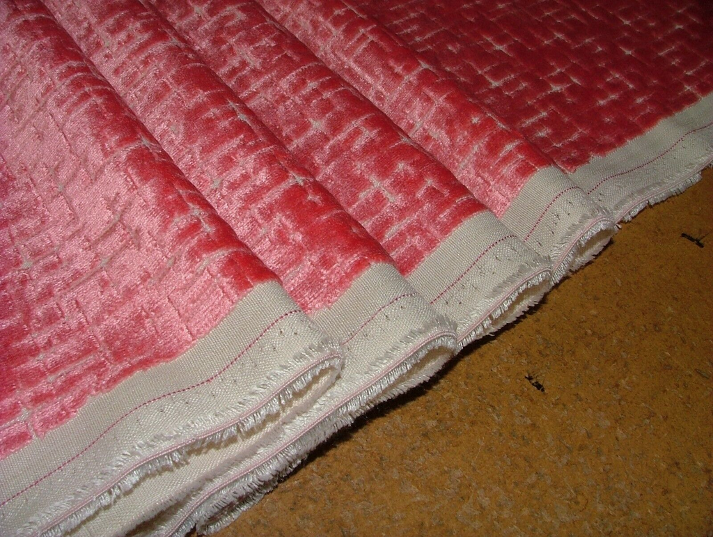 19 Metres Bubble Gum Pink Velvet Fabric Curtain Upholstery Cushion RRP £855.00