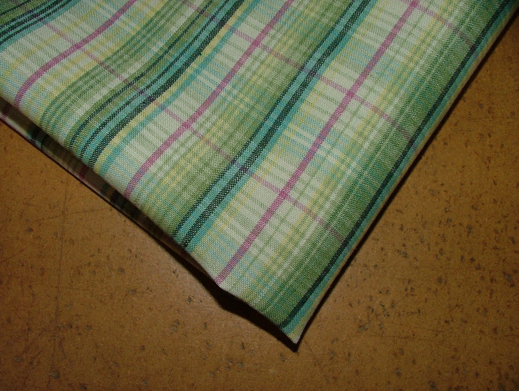 Marvic Textiles Linen Fabric CHALFORD LIME Upholstery Cushion 1.25 Metres11