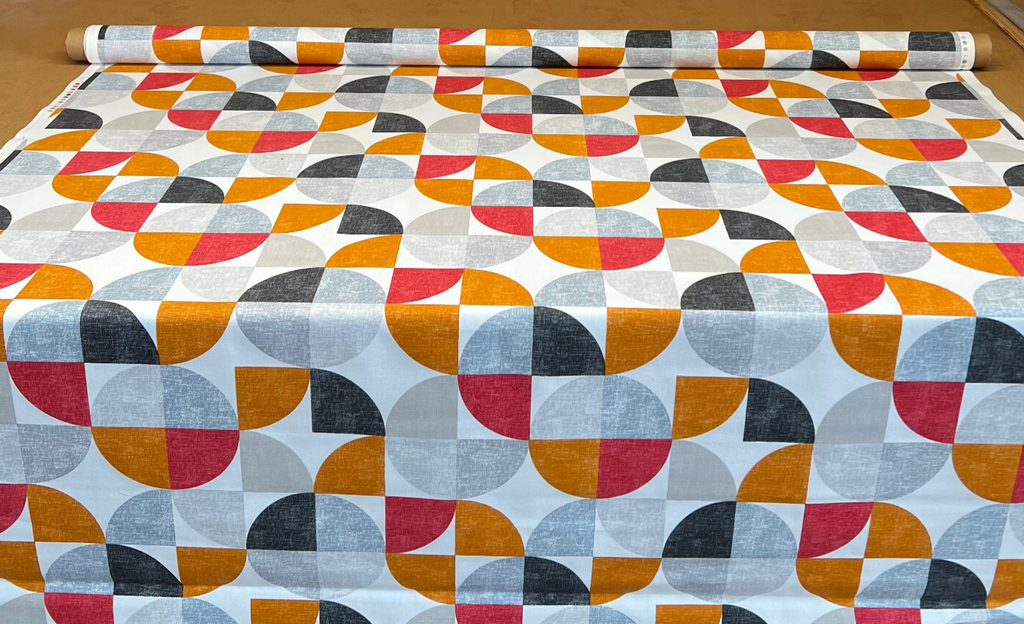 2 Metres iLiv Spiral Scarlet 100% Cotton Fabric Curtain Upholstery Cushion2