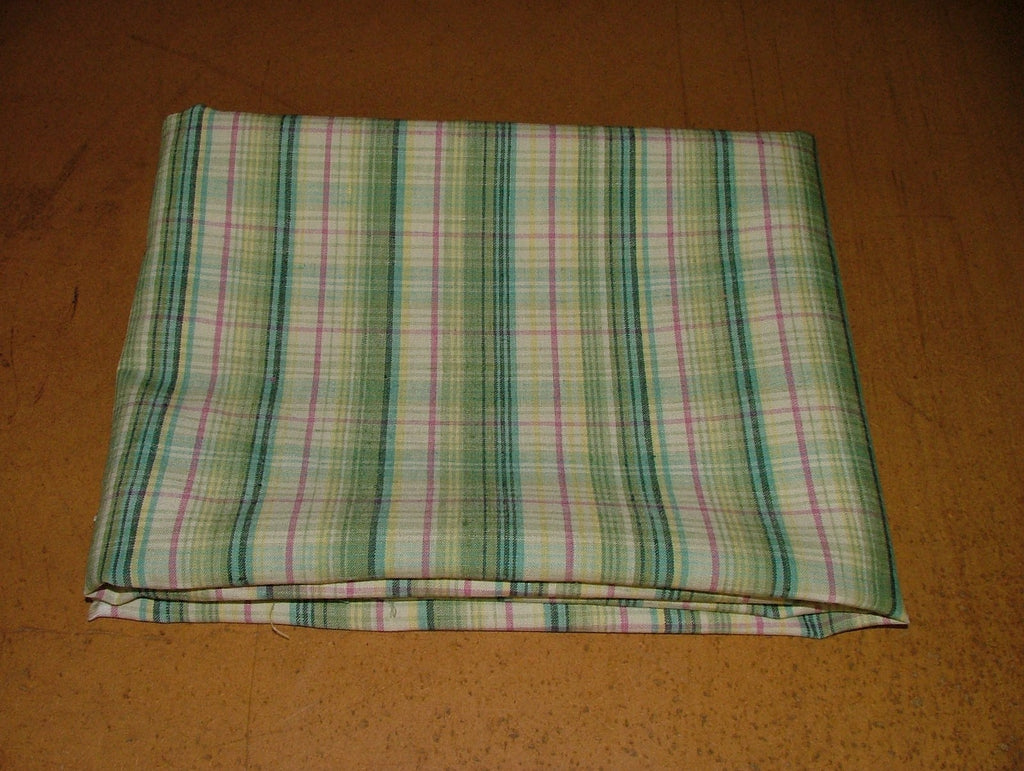 Marvic Textiles Linen Fabric CHALFORD LIME Upholstery Cushion 1.25 Metres10