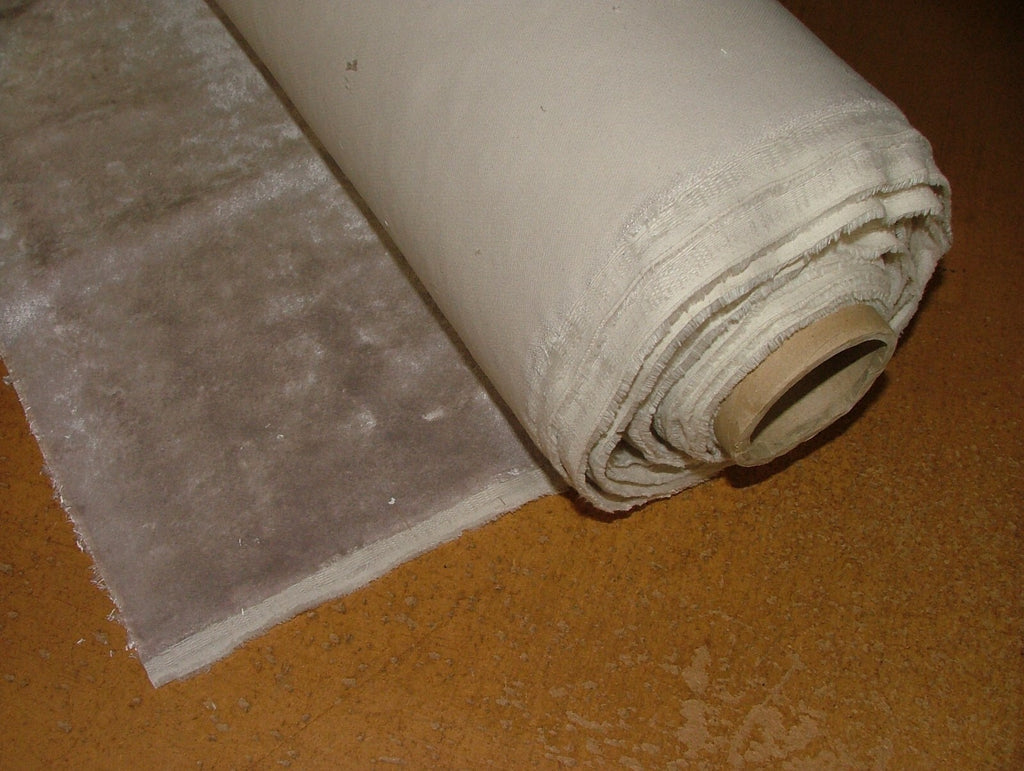 11.5m Romo Musa Rose Quartz Velvet Fabric Upholstery Cushion Curtain RRP£1805.503