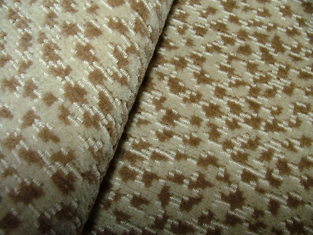 10.2 Mts Romo Hazel Cotton Velvet Fabric Curtain Upholstery Cushion RRP £2958.007