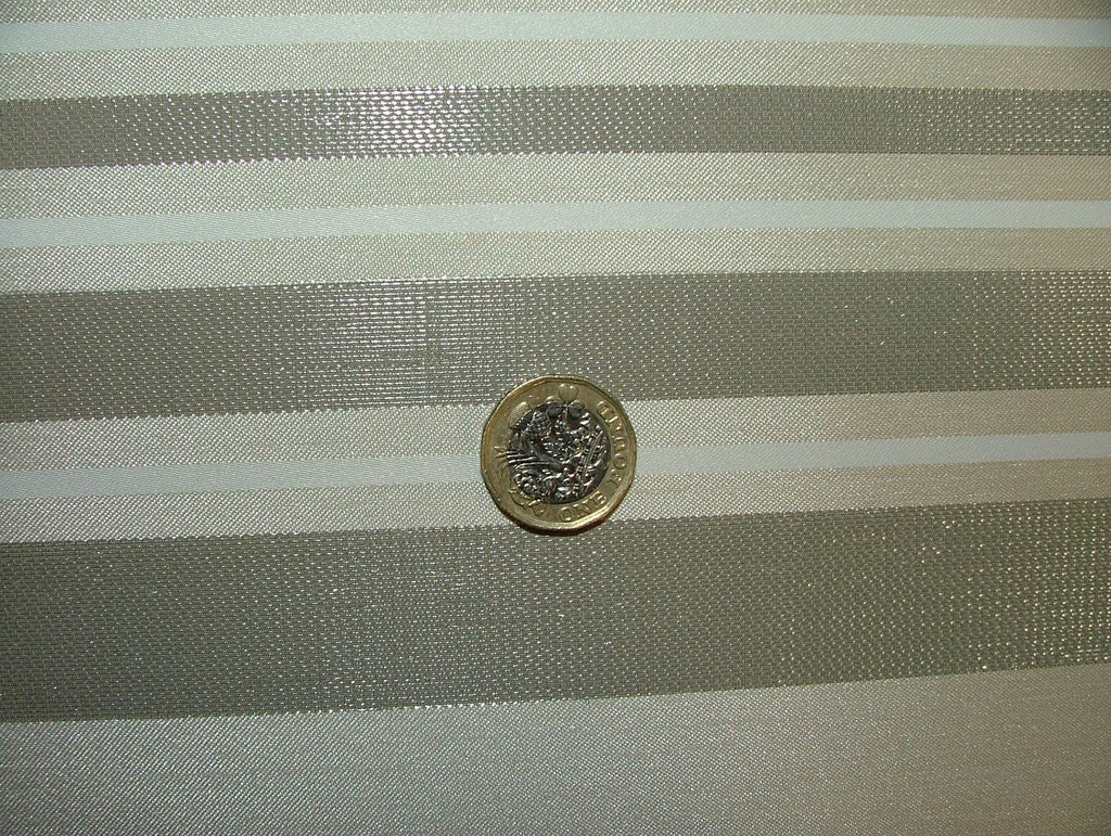 Romo Curtain Fabric ARISTO CALICO    -    RRP £630.00  -    7 Metre Roll6