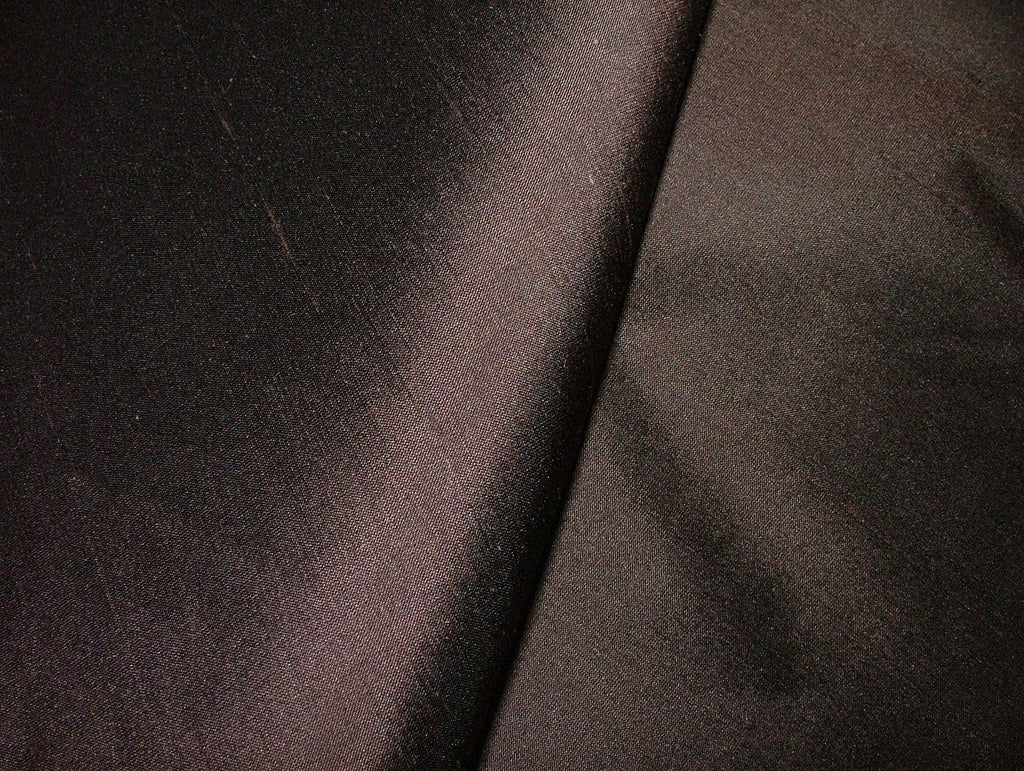 Romo Silk Curtain Fabric Osaka Chocolate Soft Furnishing RRP £1280.00- 20 Metres8
