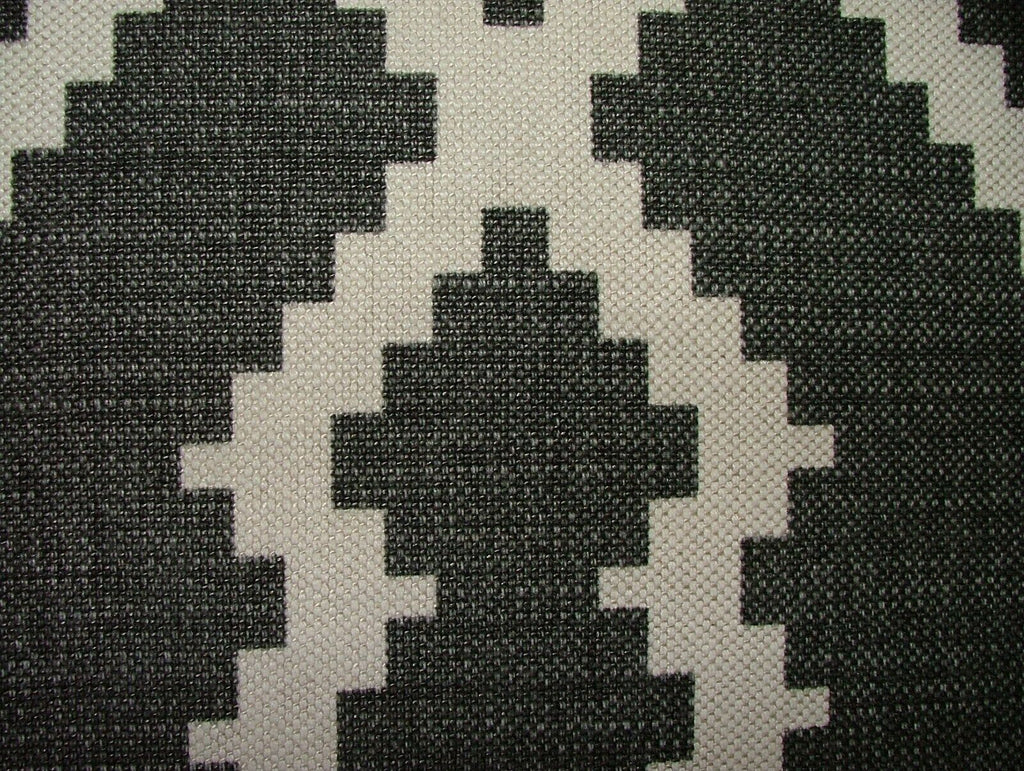 44362884