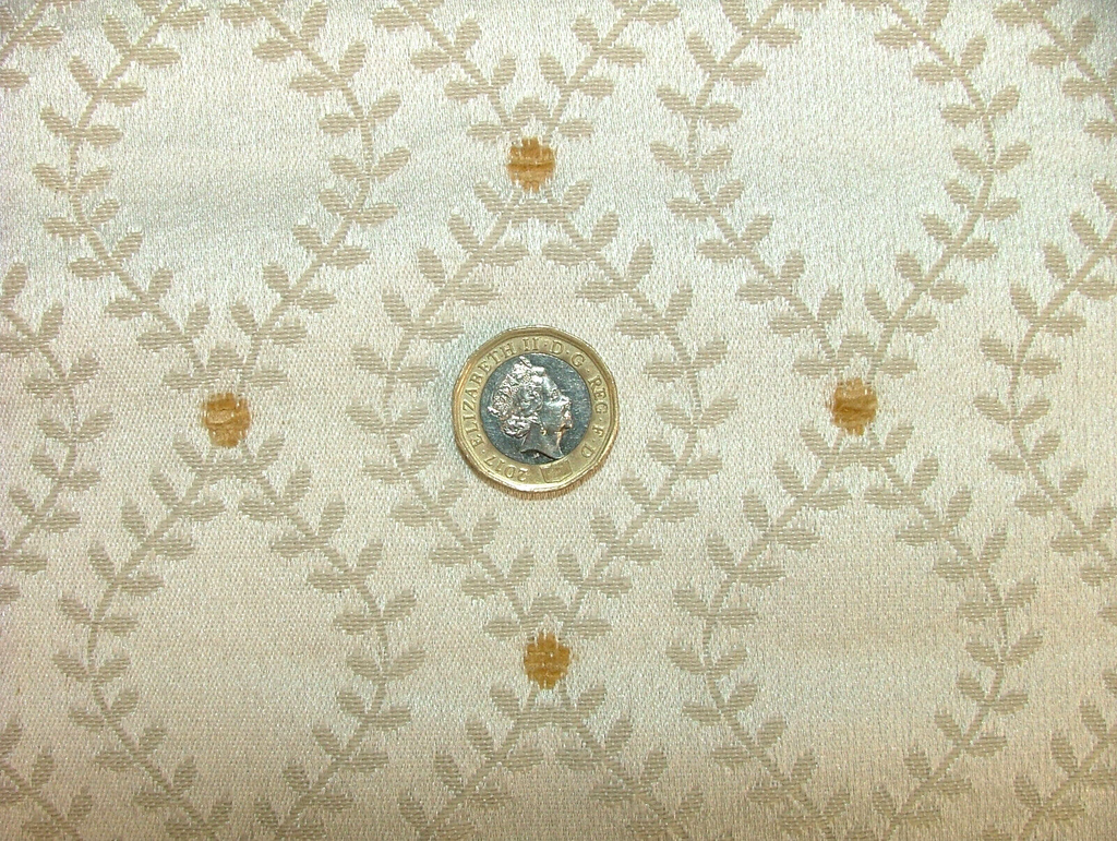 iLiv Woven Jacquard Fabric 3.4 Metres Tallis Ivory Cushion Curtain Upholstery5