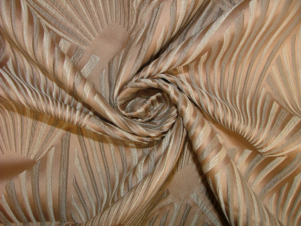 2 Metres iLiv Jazz Coral Woven Jacquard Curtain Upholstery Cushion Fabric5