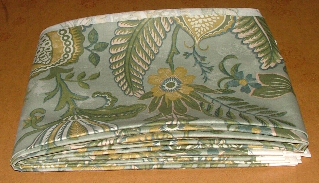 4.6 Metres iLiv Winter Fruits Sage Cotton Fabric Cushion Curtain Upholstery