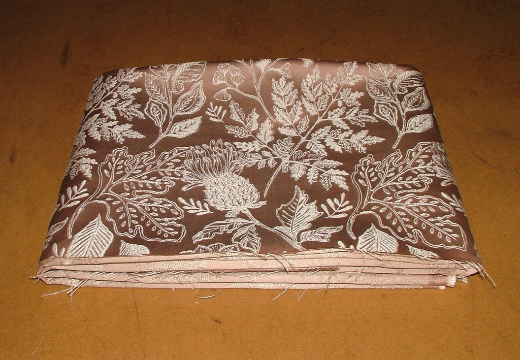 Fabric Remnants Jacquard  iLiv Dalby Wildrose Curtain Upholstery 1.8 Metres6