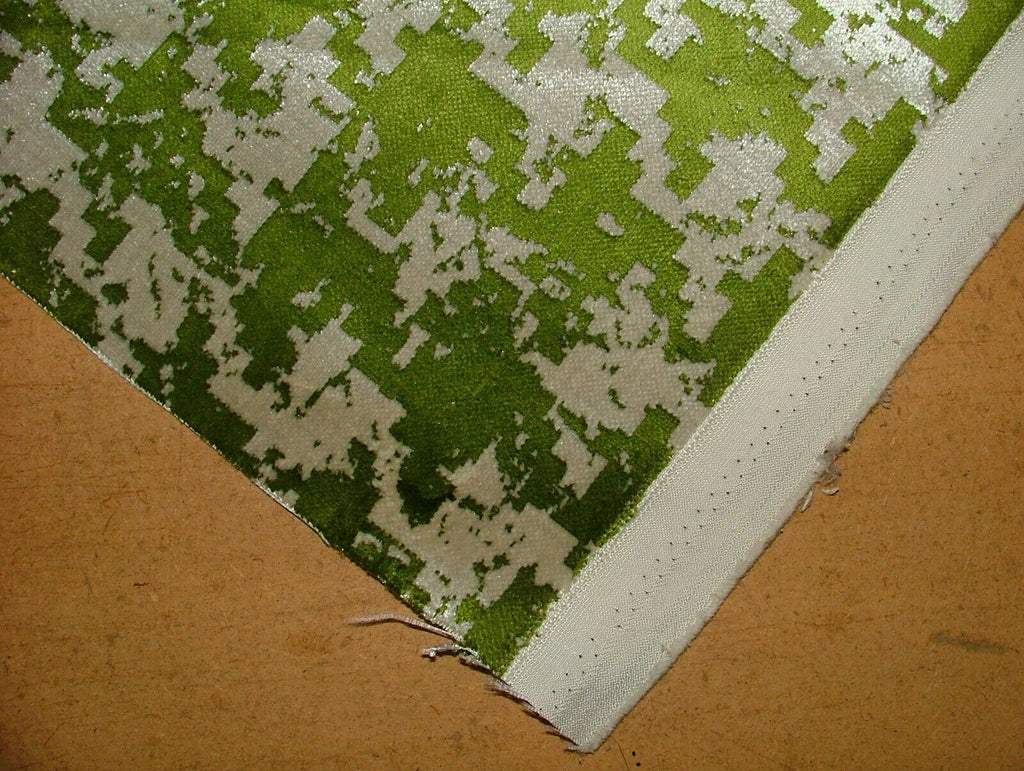 23 Metres Nevado Fern Velvet Flame Retardant Fabric Curtain Upholstery Cushion
